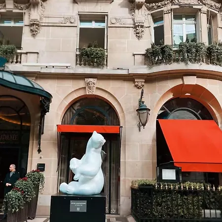 Apartament Champs-elysees For 6 Guests